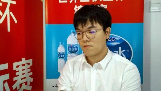 麻豆国产精品蜜桃va在线播放